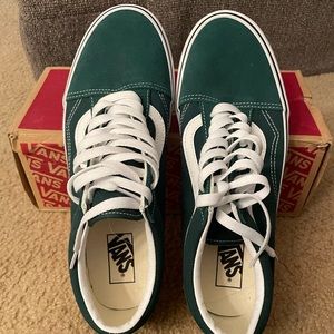 Mens green vans!